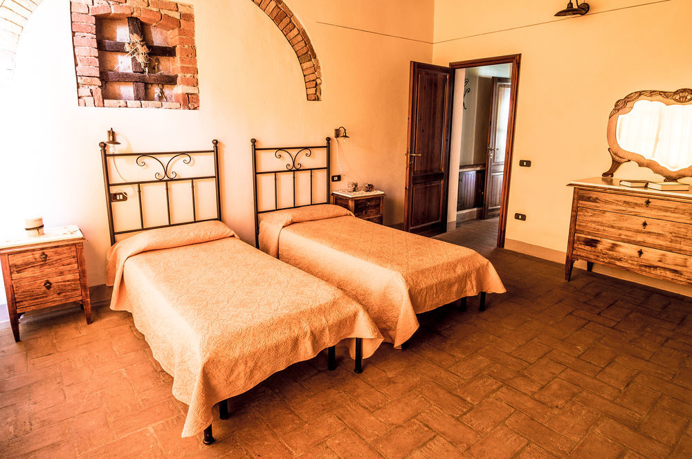 Casa D'Era Country Holiday Houses Lajatico Εξωτερικό φωτογραφία