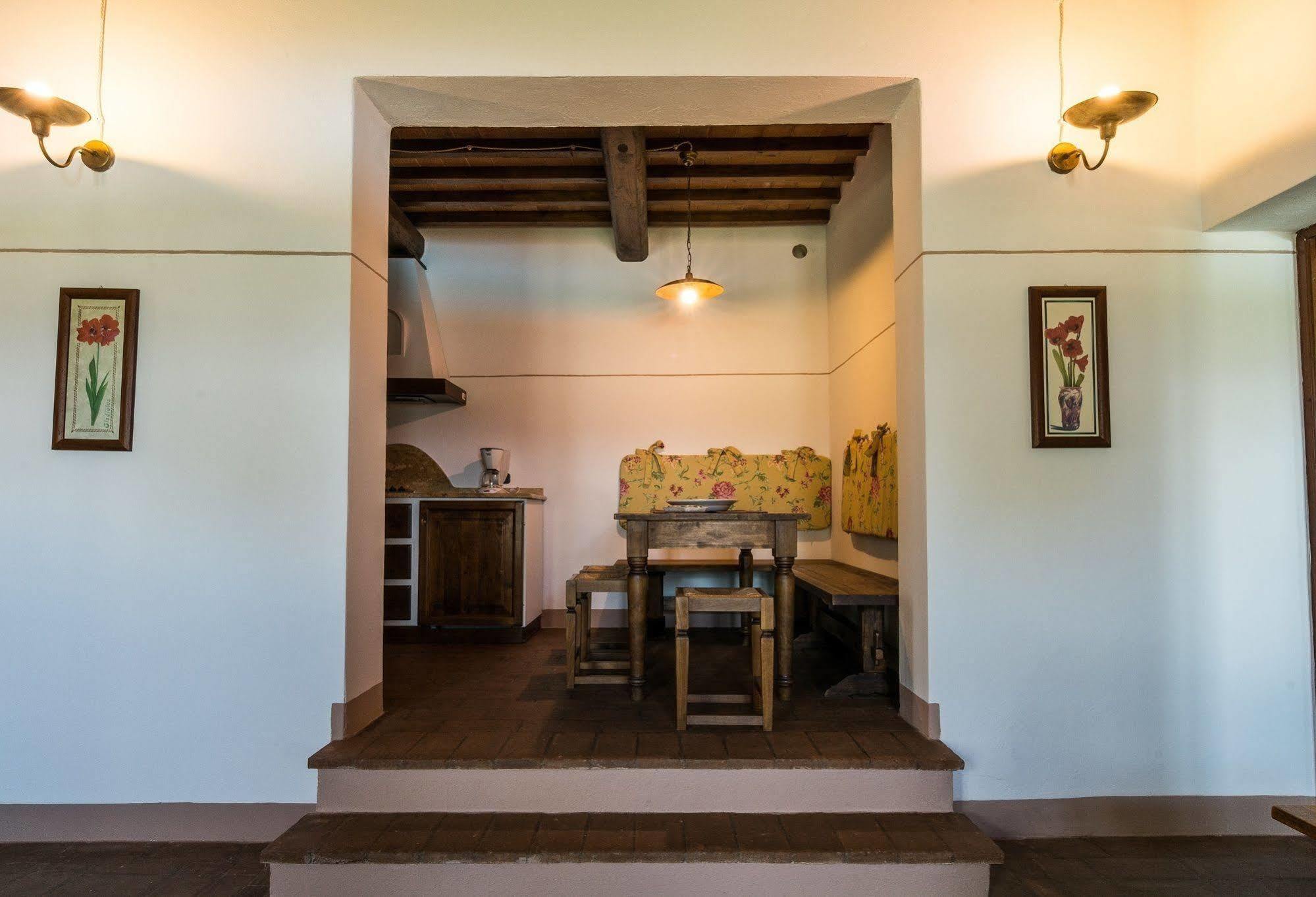 Casa D'Era Country Holiday Houses Lajatico Εξωτερικό φωτογραφία